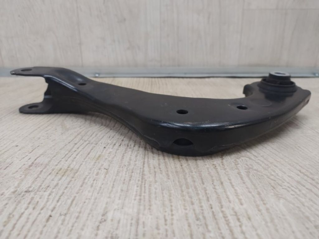 4877006010 | Рычаг задней подвески поперечный верхний прав. TOYOTA CAMRY 70 17- - Фото 3