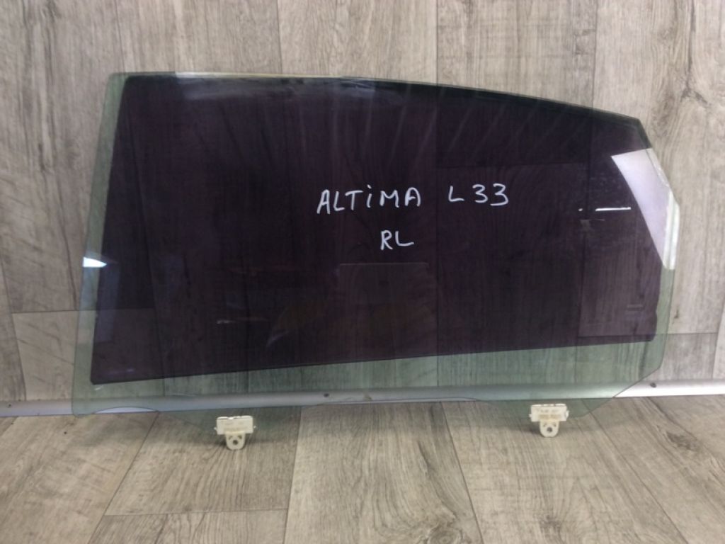 823013TA0A | Скло дверей задн. лів. NISSAN ALTIMA L33 12-18