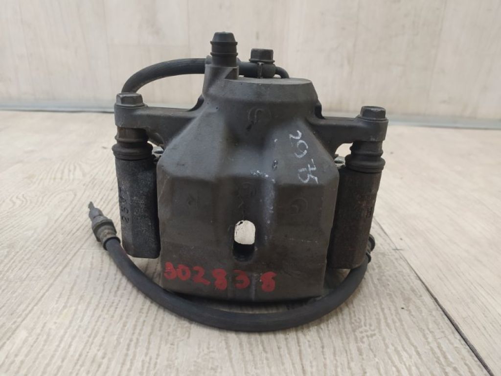 4773047060 | Суппорт тормозной передн. прав. TOYOTA PRIUS - 30 09-17
