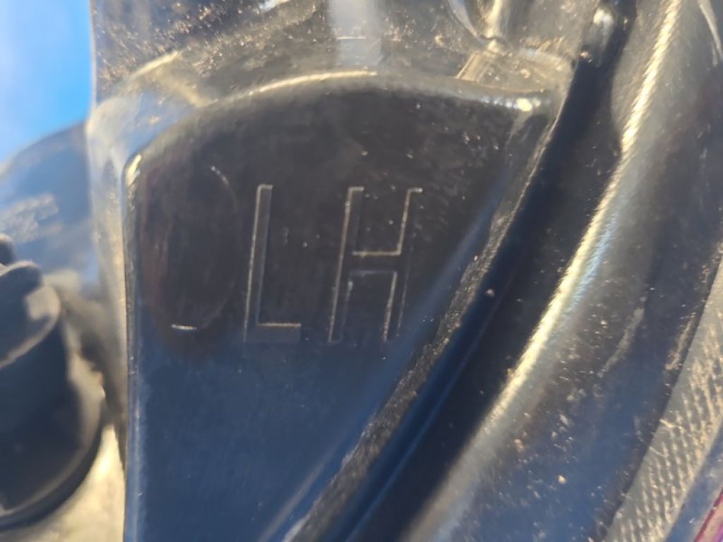 5182525AD | Фонарь наружный лев. CHRYSLER 200 10-14 - Фото 4