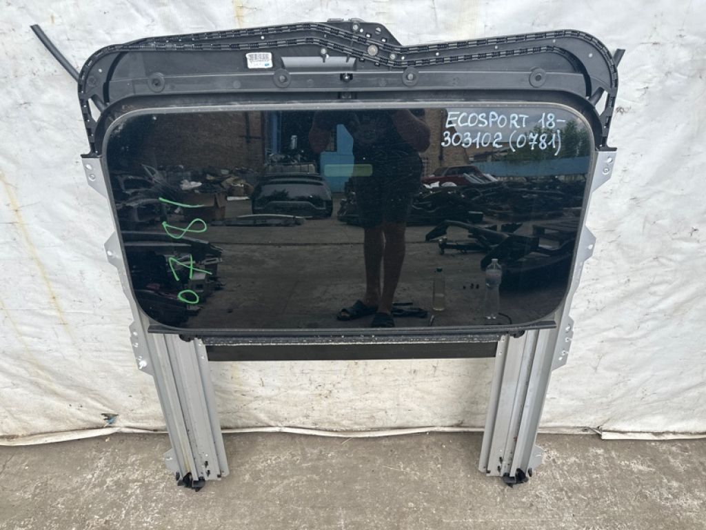 GN1Z-58502A82-BC | Люк FORD ECOSPORT 18-22 - Фото 2