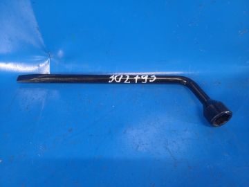 Ключ балонный TOYOTA CAMRY 40 06-11
