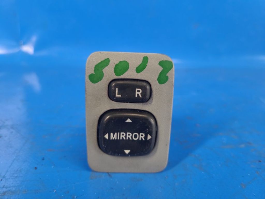 84870-06070-B1 | Блок управления зеркалами TOYOTA CAMRY 40 06-11