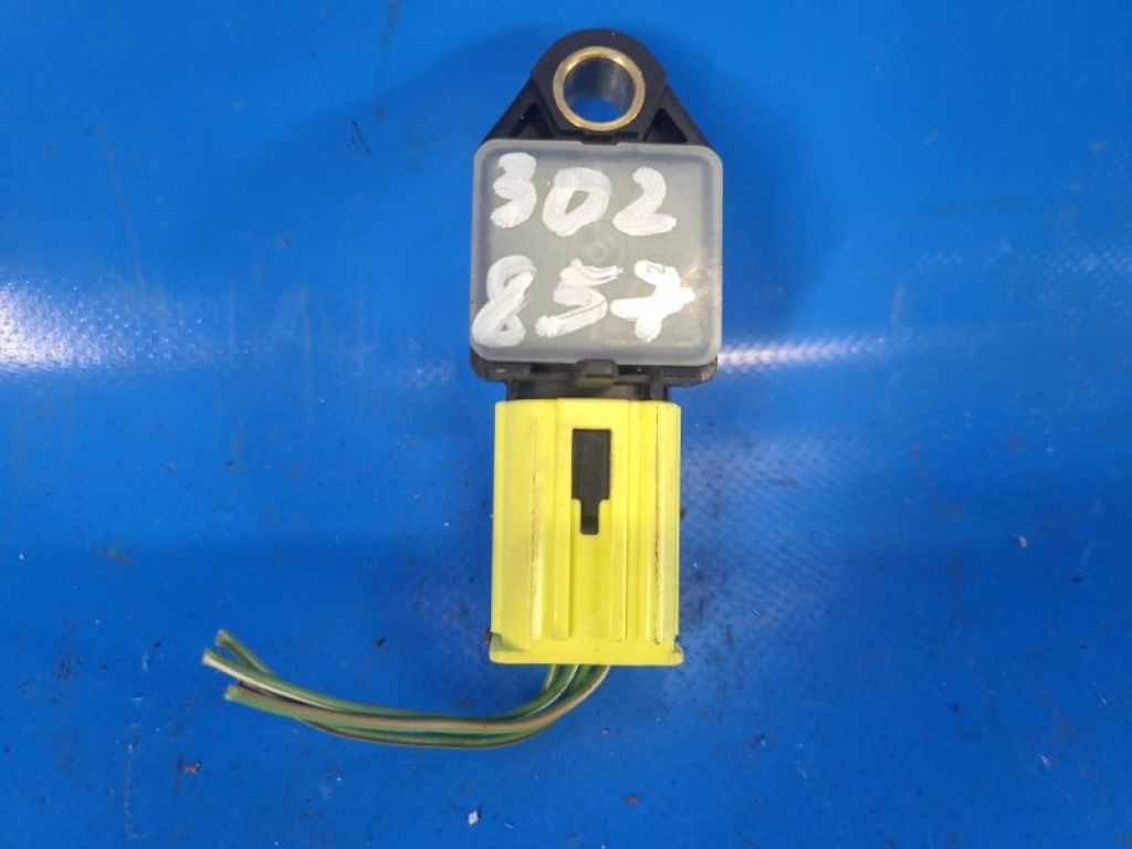 68056160AA | Датчик удара передн. лев. JEEP COMPASS 06-16