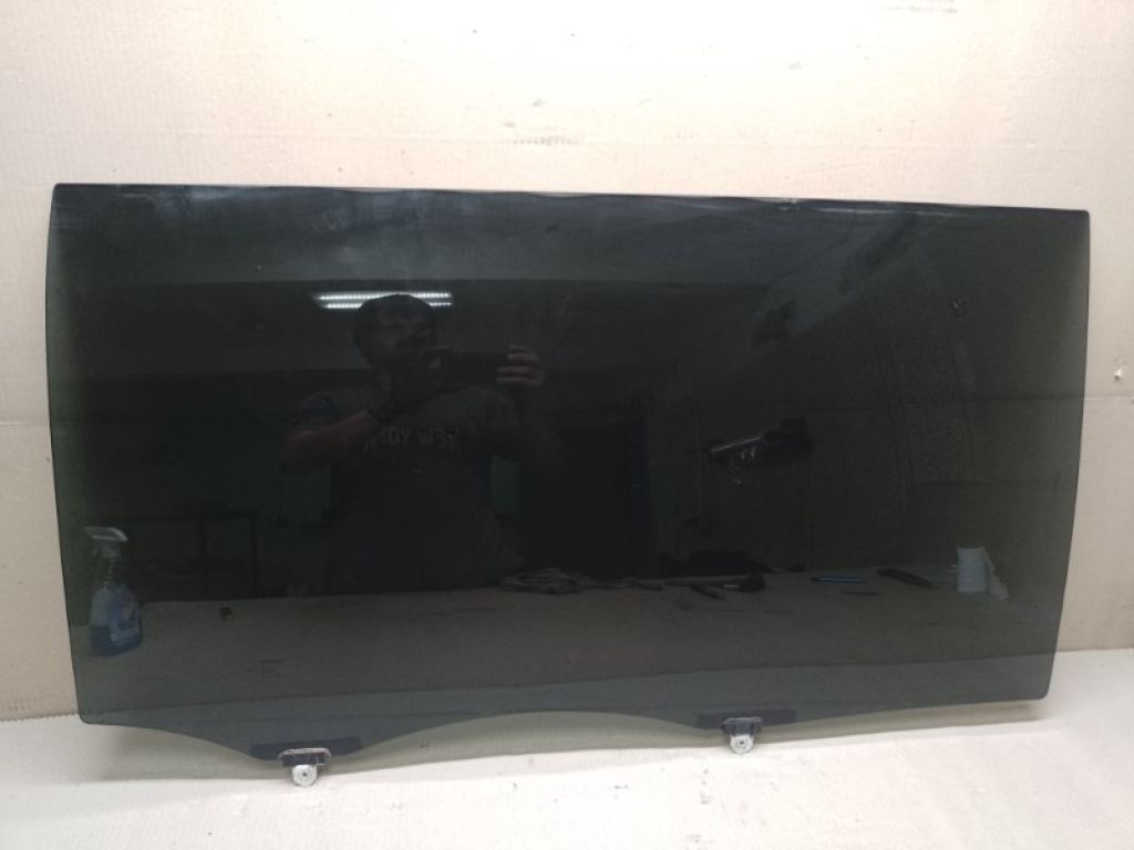 62750-08050 | Скло дверей задн. прав. TOYOTA SIENNA 11-16