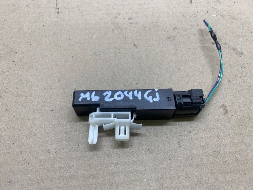 KD45-67-6NXA | Антена іммобілайзера MAZDA 6 GJ 12- - Фото 3