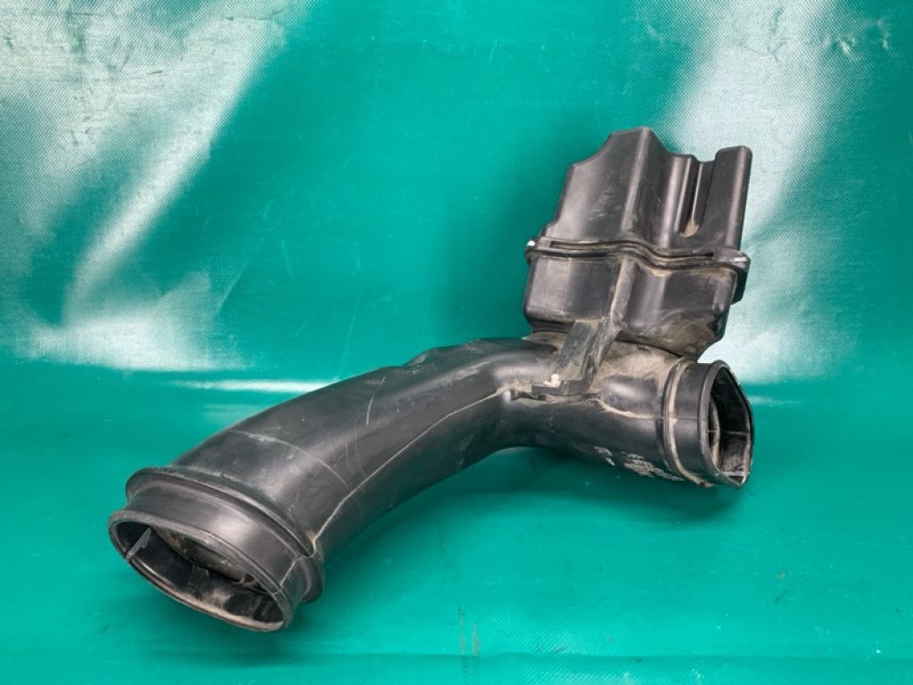 17250-5ME-A00 | Воздухозаборник ACURA RDX 12-19