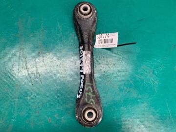 Важіль задньої підвіски нижній поперечний FORD FOCUS 10-18