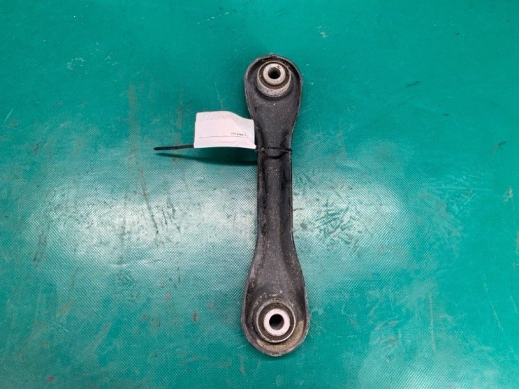 BV6Z-5500-D | Рычаг задней подвески поперечный нижний FORD FOCUS 10-18 - Фото 3