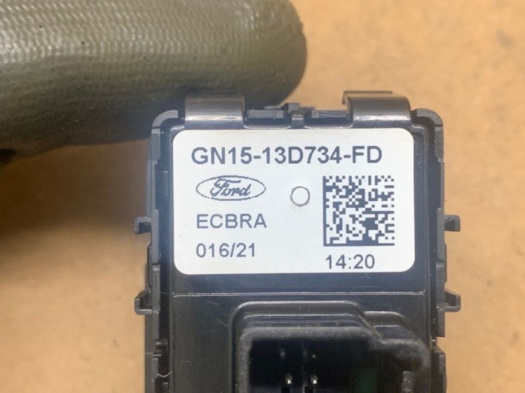 GN1Z-13D73-0F | Кнопка FORD ECOSPORT 18-22 - Фото 3