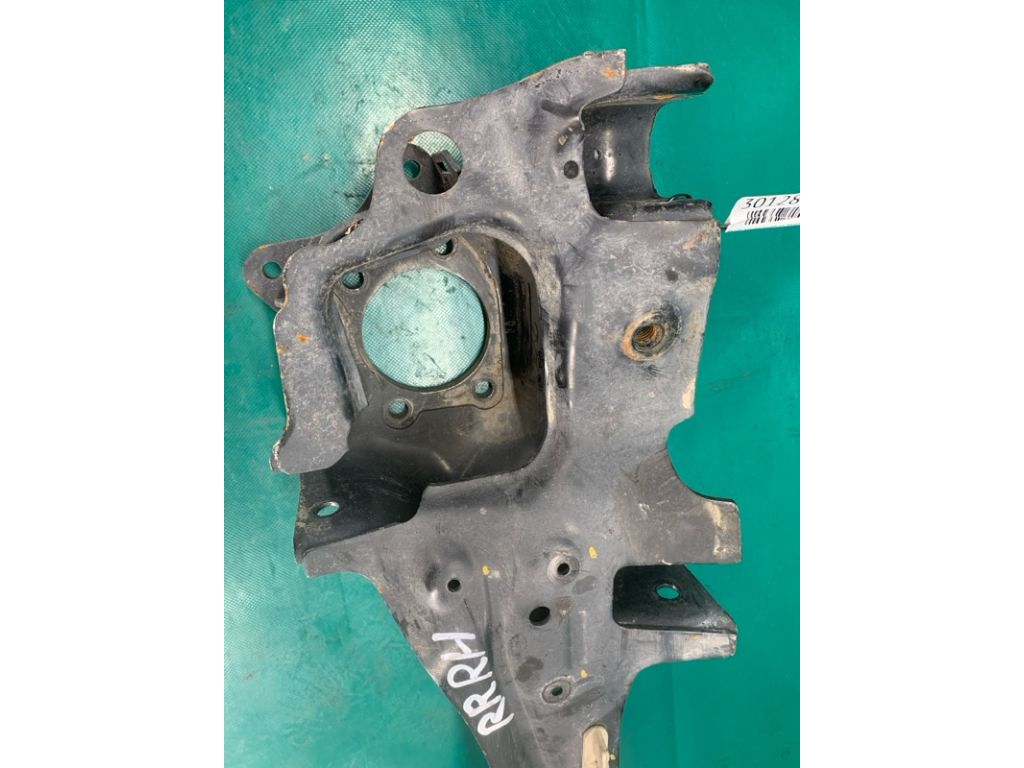 BV6Z-5A968-B | Важіль задньої підвіски поздовжній прав. FORD FOCUS 10-18 - Фото 4