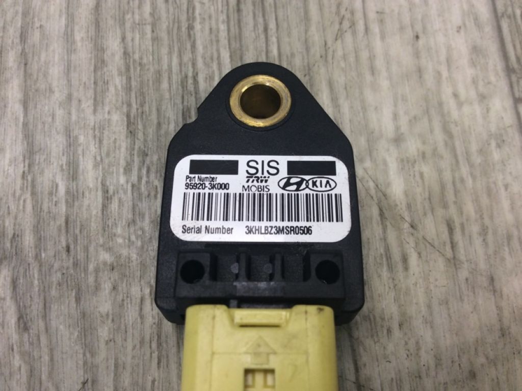 959203K000 | Датчик удара KIA FORTE/CERATO TD 08-13 - Фото 3