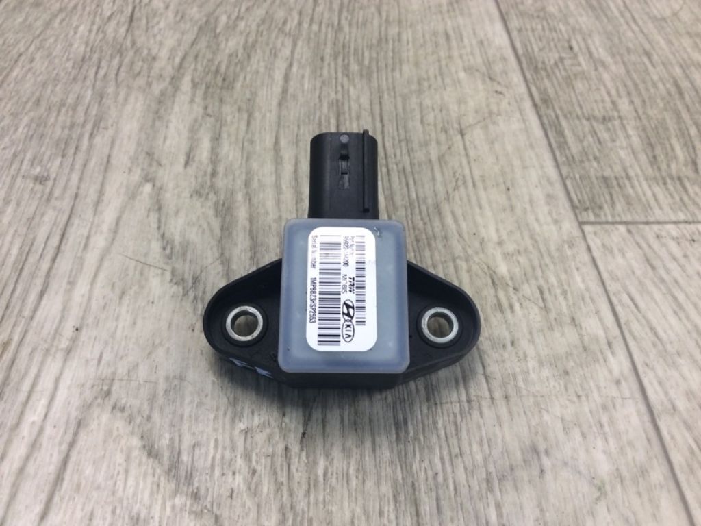 959201M200 | Датчик удара передн. прав. KIA FORTE/CERATO TD 08-13