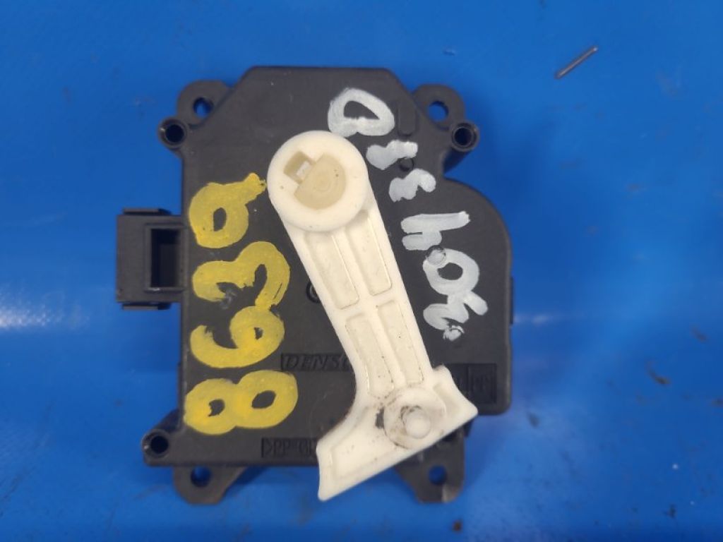 87106-35170 | Моторчик заслонки печки TOYOTA CAMRY 40 06-11