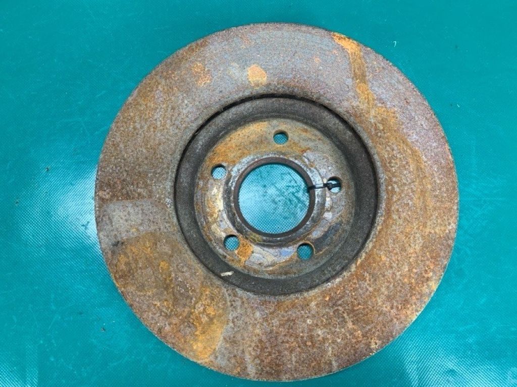 BV6Z1125E | Тормозной диск передний FORD FOCUS 10-18 - Фото 3