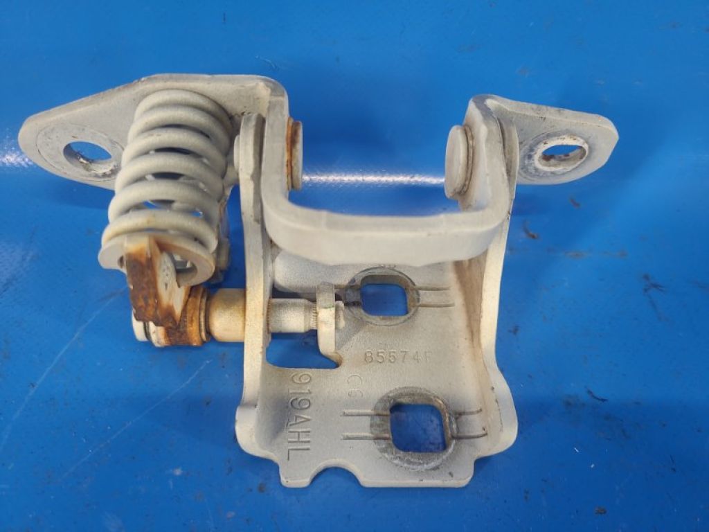 55360919AH | Петля двери нижняя передн. лев. CHRYSLER 200 10-14