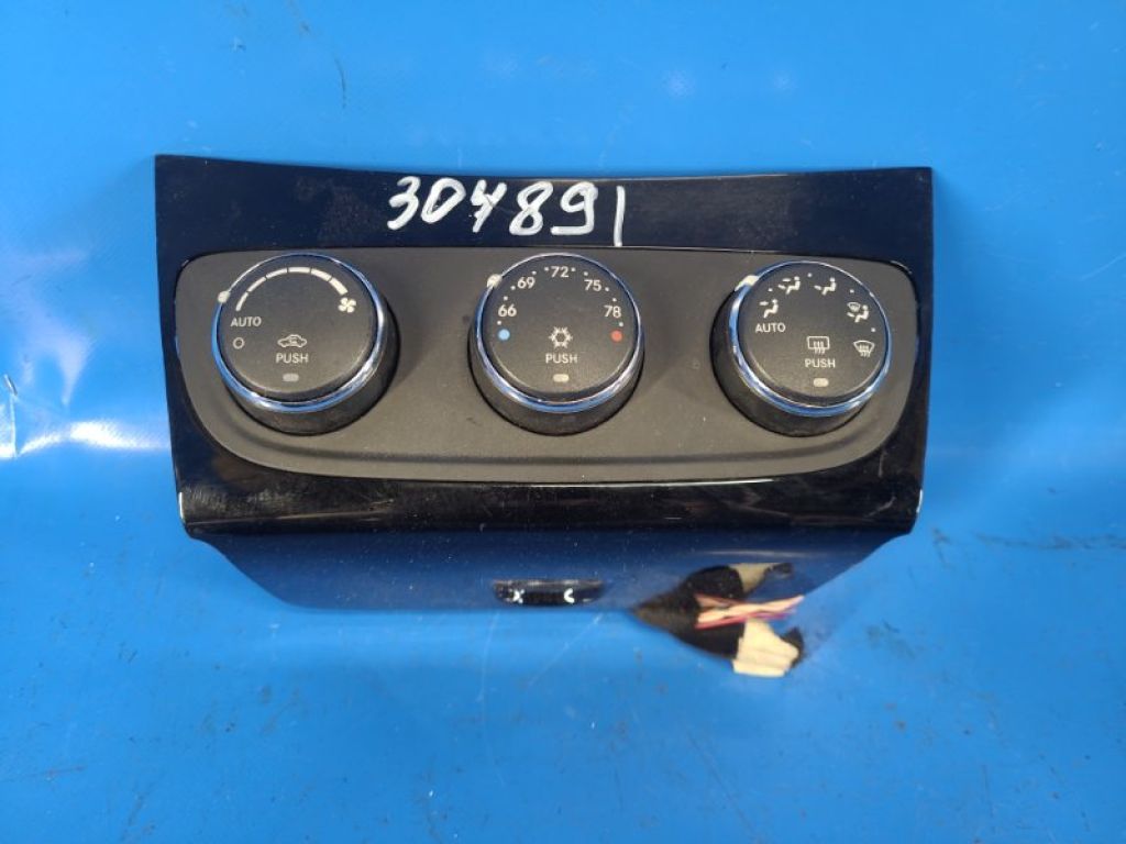 55111888AI | Блок управления печкой CHRYSLER 200 10-14