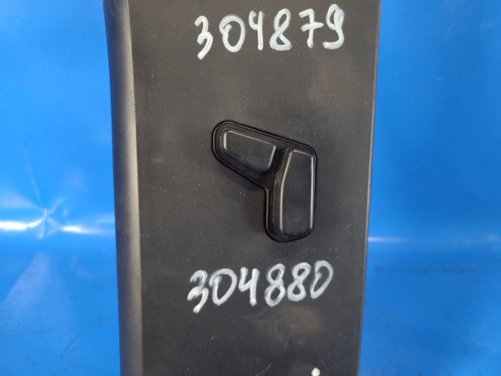 56049433AE | Кнопка регулювання сидіння CHRYSLER 200 10-14