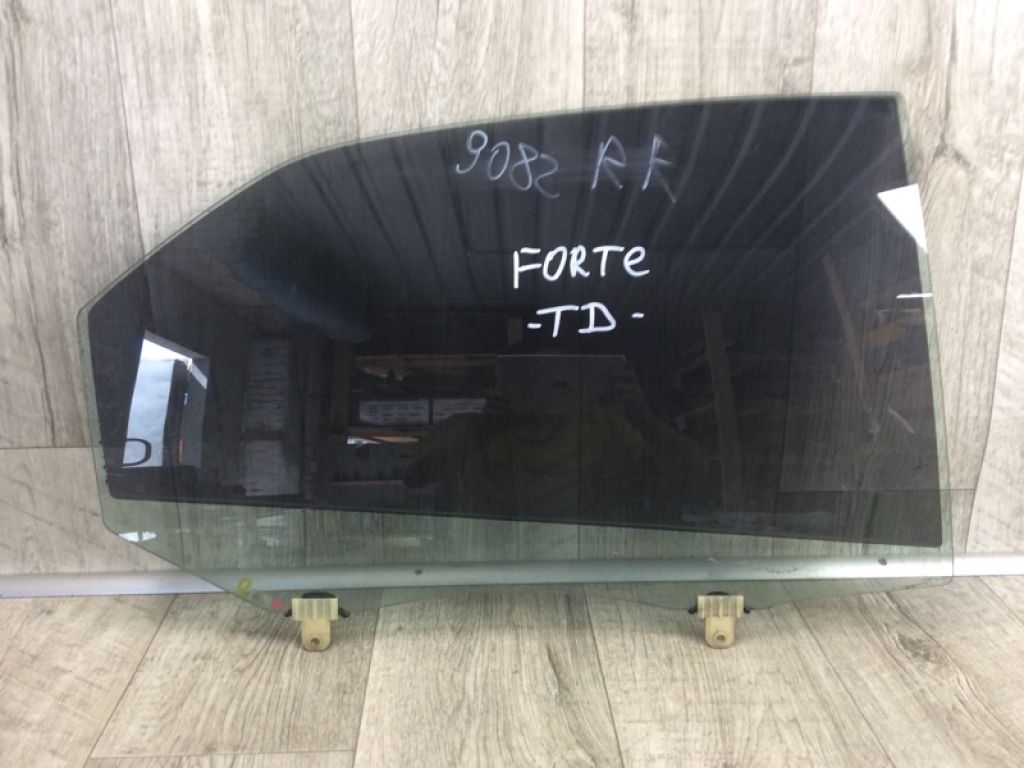 834211M020 | Стекло двери задн. прав. KIA FORTE/CERATO TD 08-13
