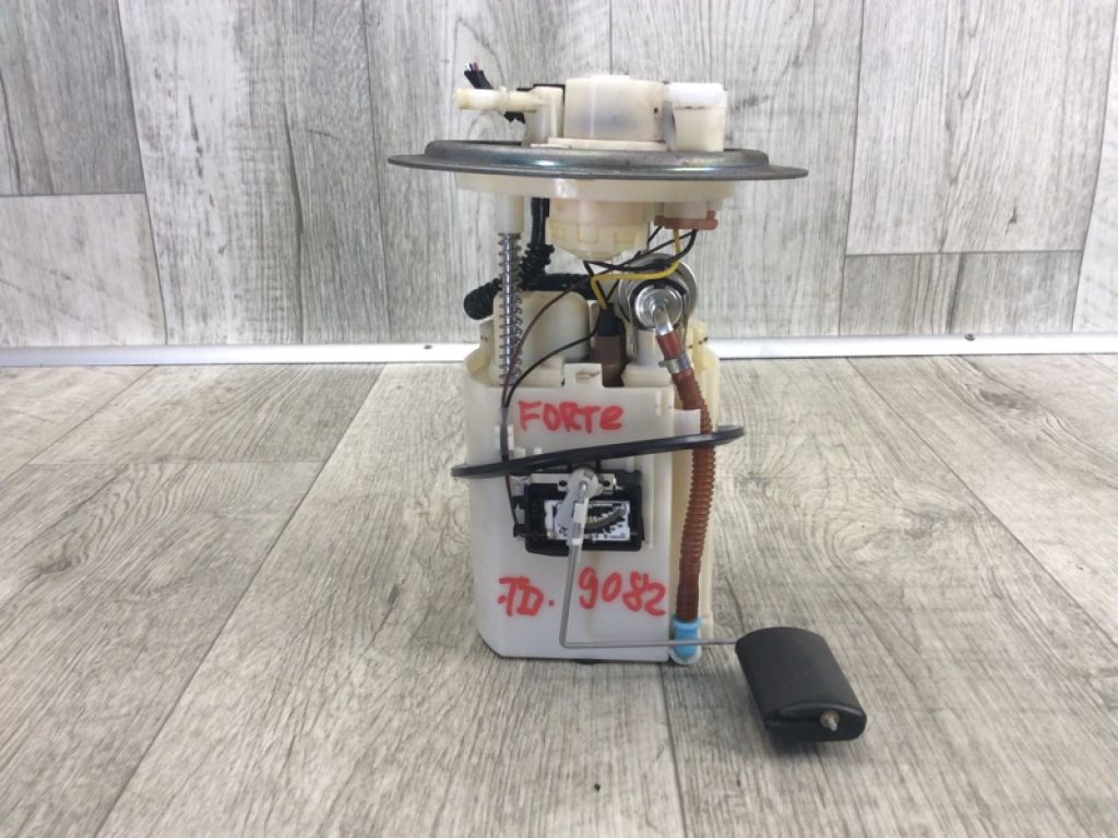 311101M500 | Топливный насос KIA FORTE/CERATO TD 08-13