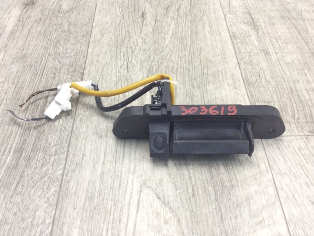 5810A009 | Кнопка открывания багажника наружная MITSUBISHI OUTLANDER XL 05-13