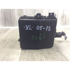 Блок запобіжників моторний відсік MITSUBISHI OUTLANDER XL 05-13