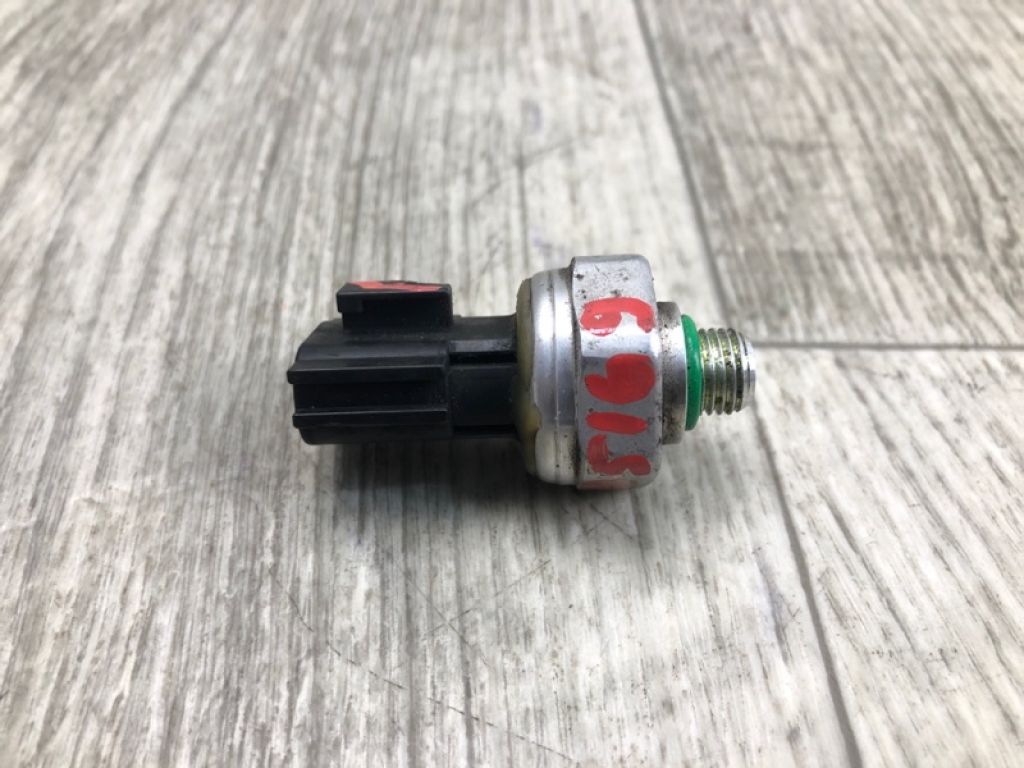 92136-EL00A | Датчик тиску кондиціонера NISSAN NV200 USA 13- - Фото 3