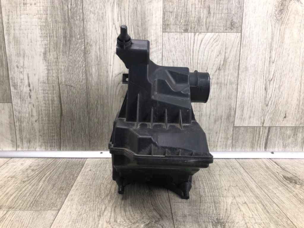 165003LM0A | Корпус повітряного фільтра NISSAN NV200 USA 13- - Фото 3