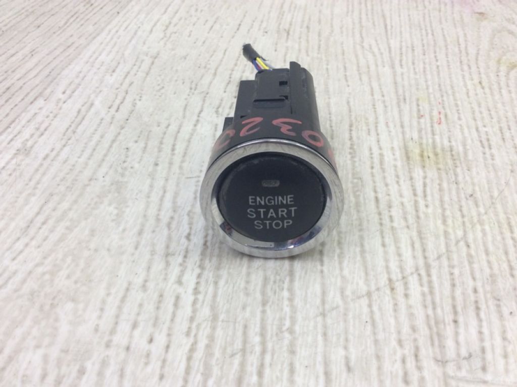8961107010 | Кнопка старт-стоп TOYOTA VENZA 09-16