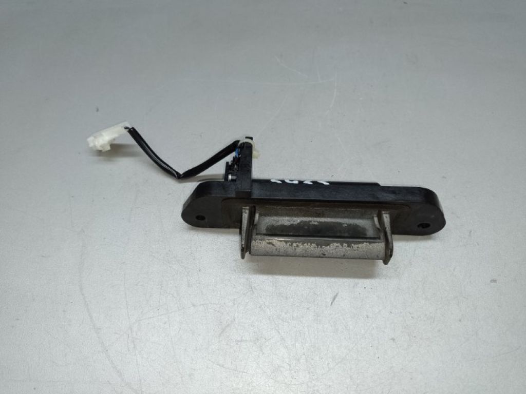 MR959664 | Кнопка открывания багажника наружная MITSUBISHI OUTLANDER XL 05-13