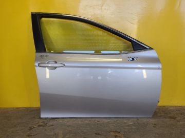 Дверь передн. прав. TOYOTA CAMRY 70 17-