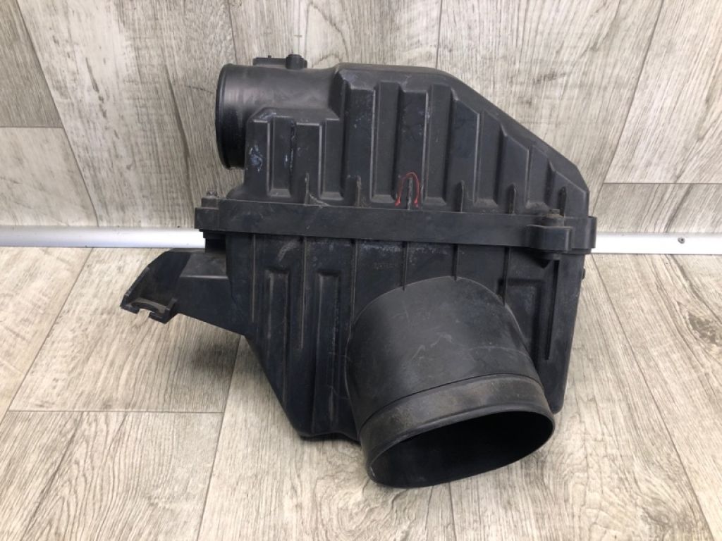 17211-RYE-A00 | Корпус воздушного фильтра ACURA MDX (YD2) 06-13