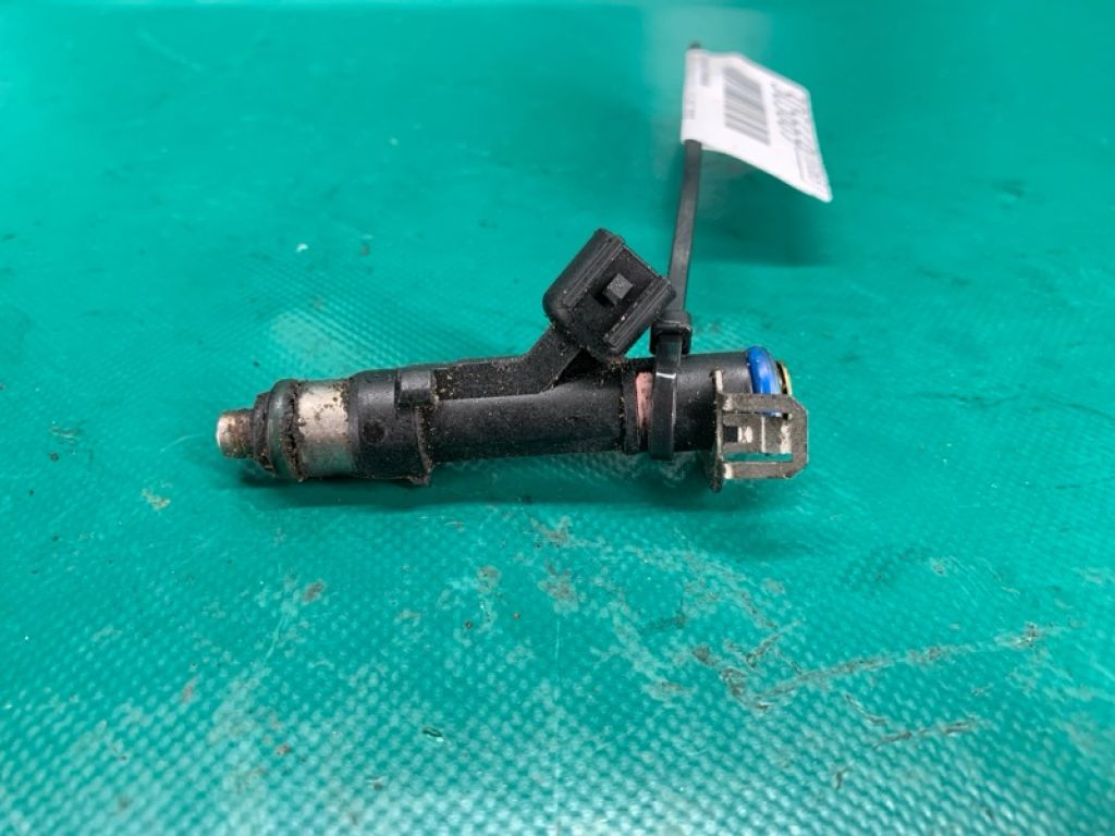 L501-13-250 | Форсунка топливная MAZDA 6 GH 07-12