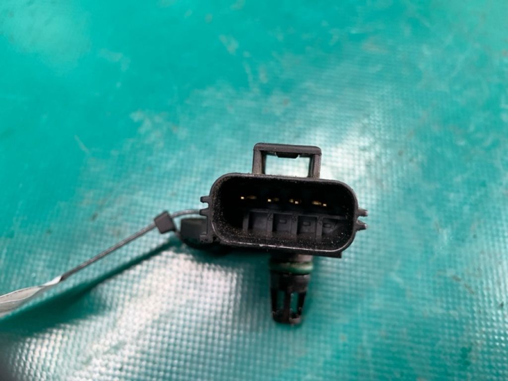 L301-18-211B | Датчик абсолютного тиску (MAP sensor) MAZDA 6 GH 07-12 - Фото 3