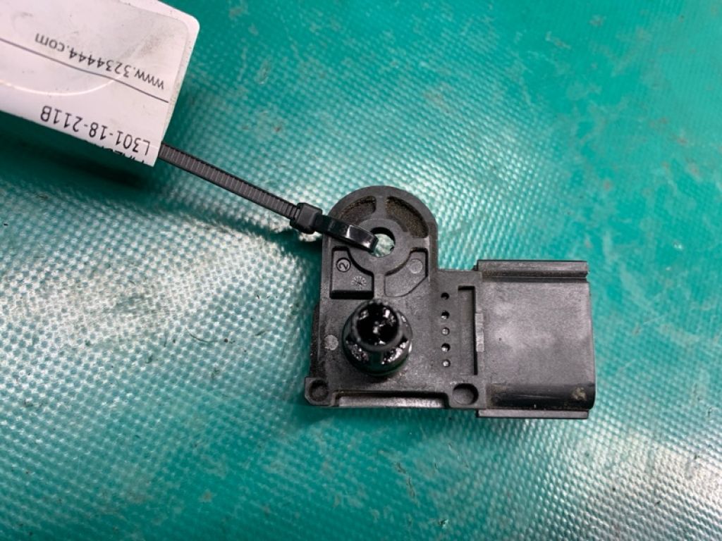 L301-18-211B | Датчик абсолютного тиску (MAP sensor) MAZDA 6 GH 07-12 - Фото 4