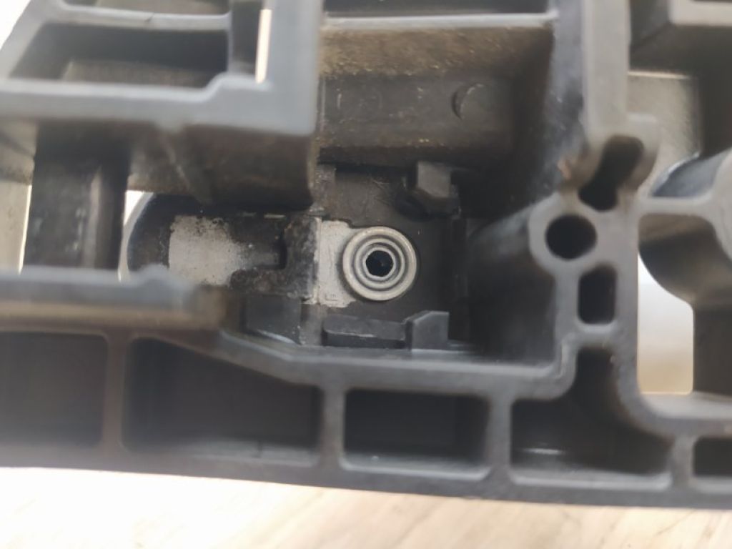 DE8Z-5422404-BA | Ручка двери наружная передн. лев. FORD FIESTA 08-17 - Фото 8