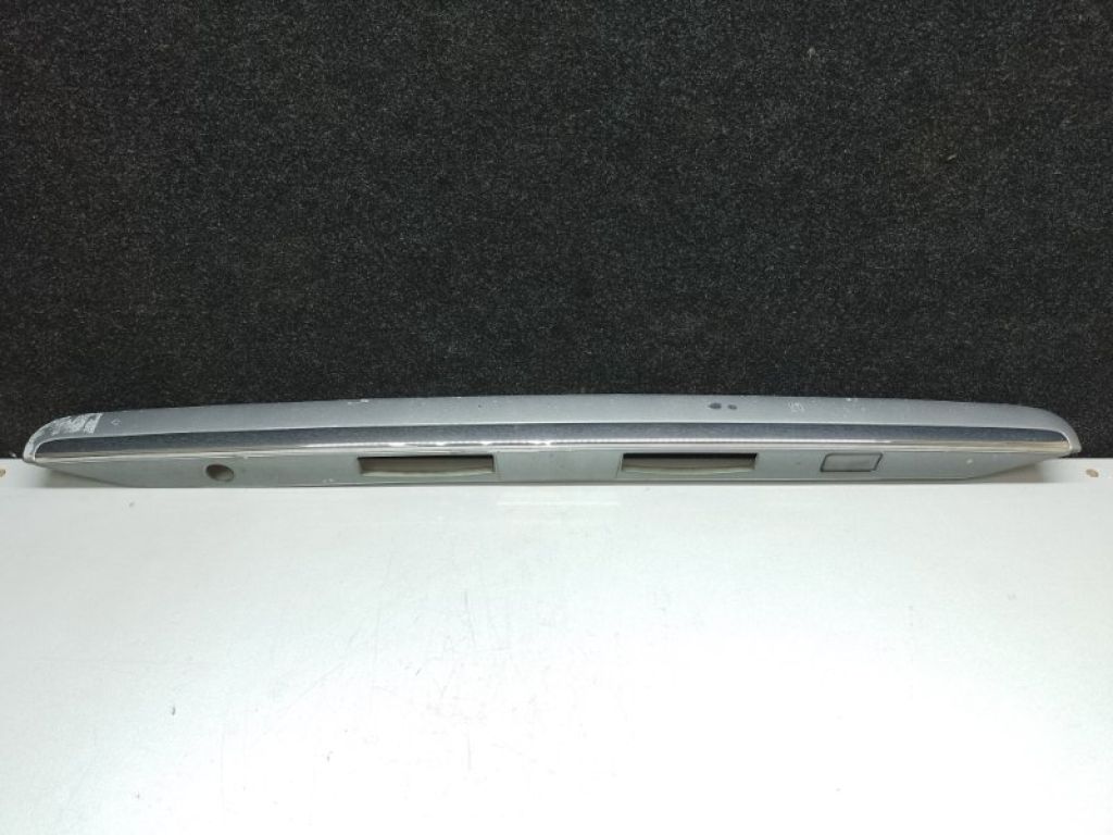 76811-50010-G0 | Панель підсвічування номера LEXUS LS430 00-06