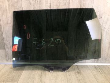 Скло дверей задн. лів. ACURA MDX (YD2) 06-13