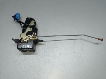 Замок скла кришки багажника TOYOTA MATRIX 02-08