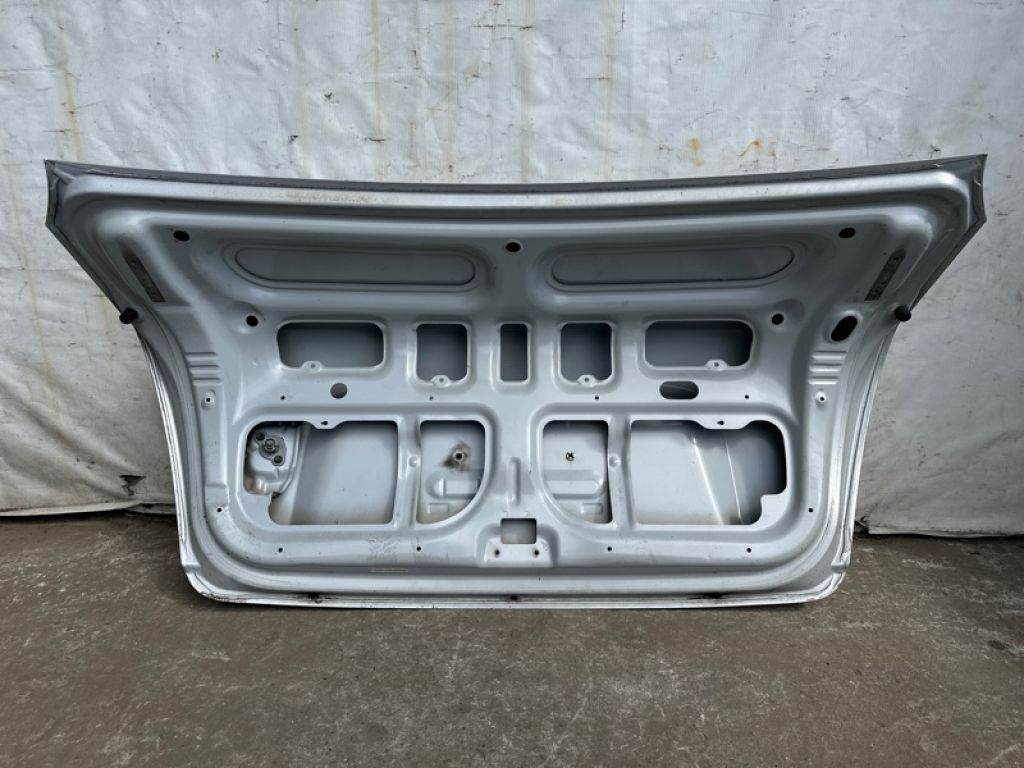 69200-1E011 | Крышка багажника HYUNDAI ACCENT MC 06-10 - Фото 5