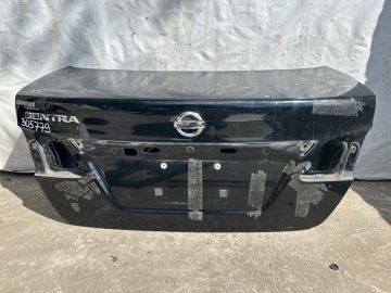 Кришка багажника NISSAN SENTRA B17 12-21