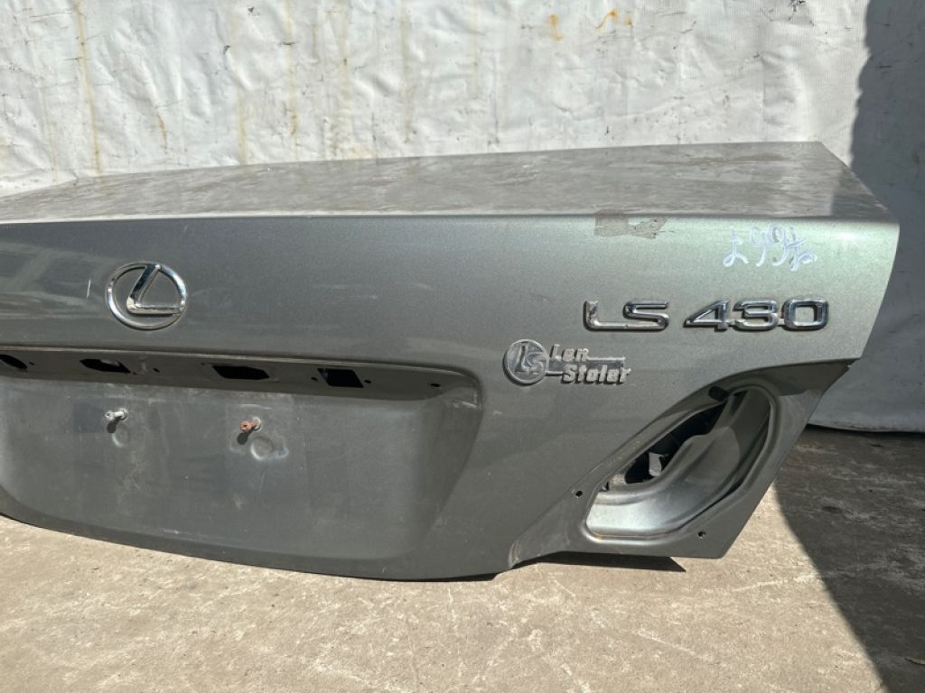 64401-50160 | Кришка багажника LEXUS LS430 00-06 - Фото 4