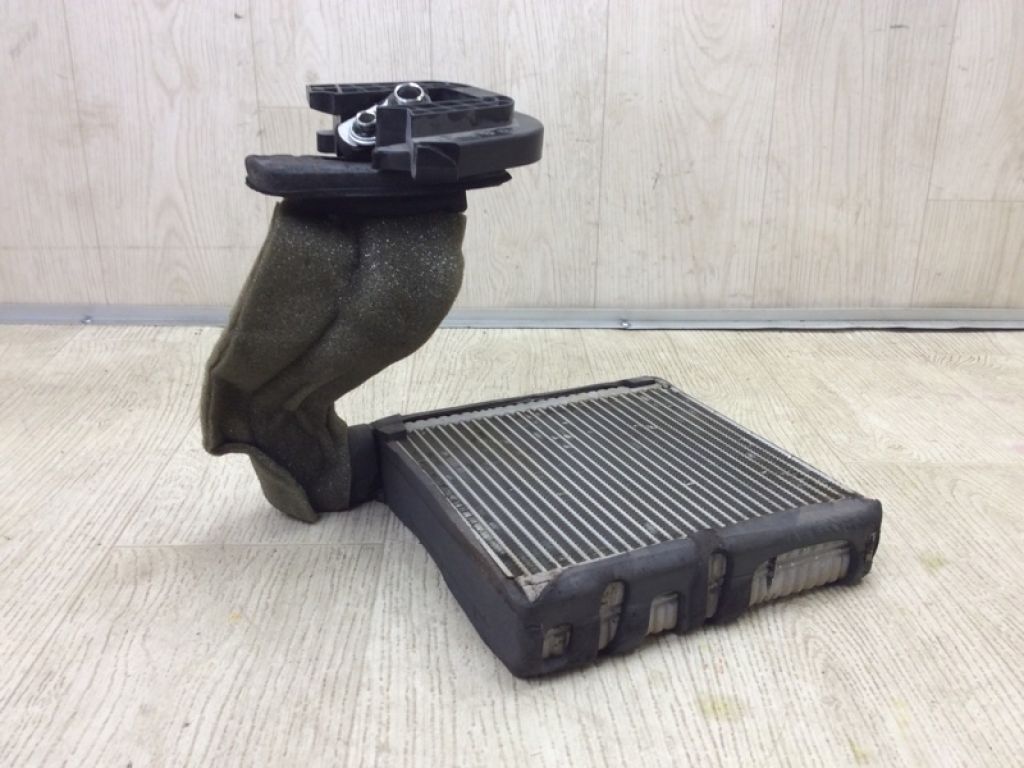 D2BZ-19860-B | Испаритель кондиционера FORD FIESTA 08-17 - Фото 5