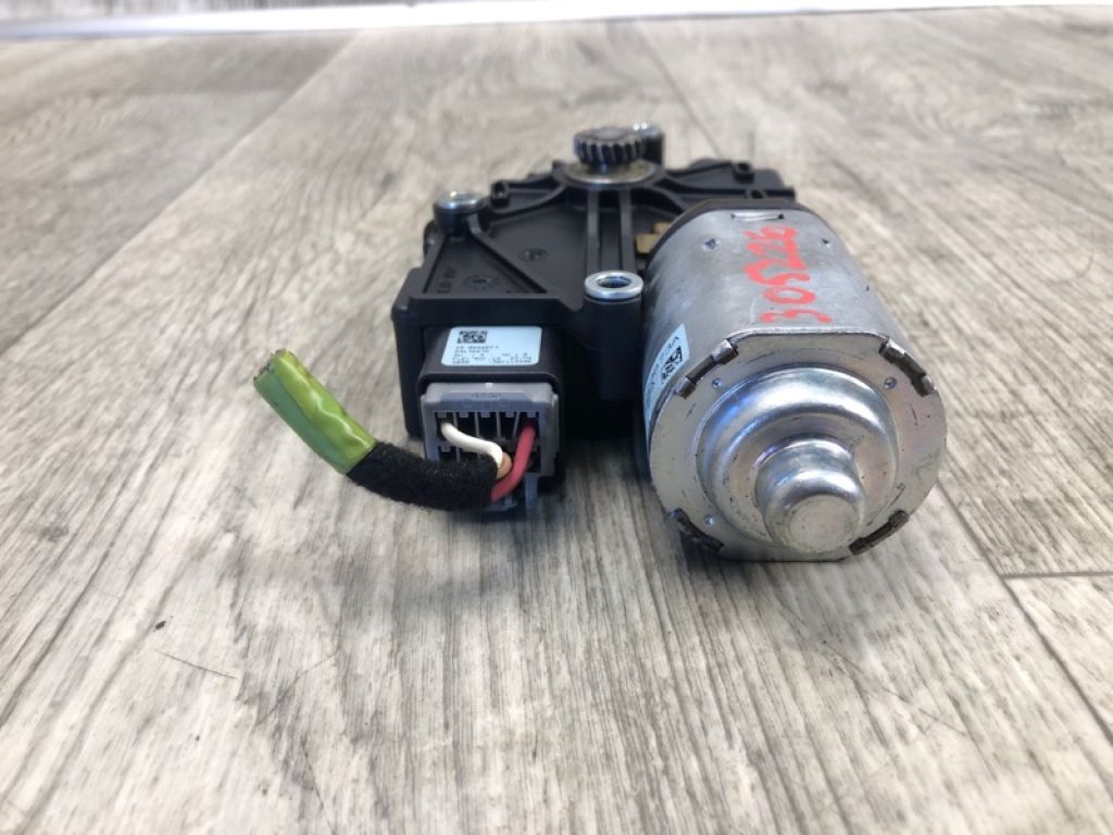 DP5Z-15790-A | Моторчик люка LINCOLN MKZ 13-20 - Фото 3