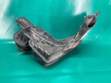 Повітрозабірник MAZDA 3 BM 13-19
