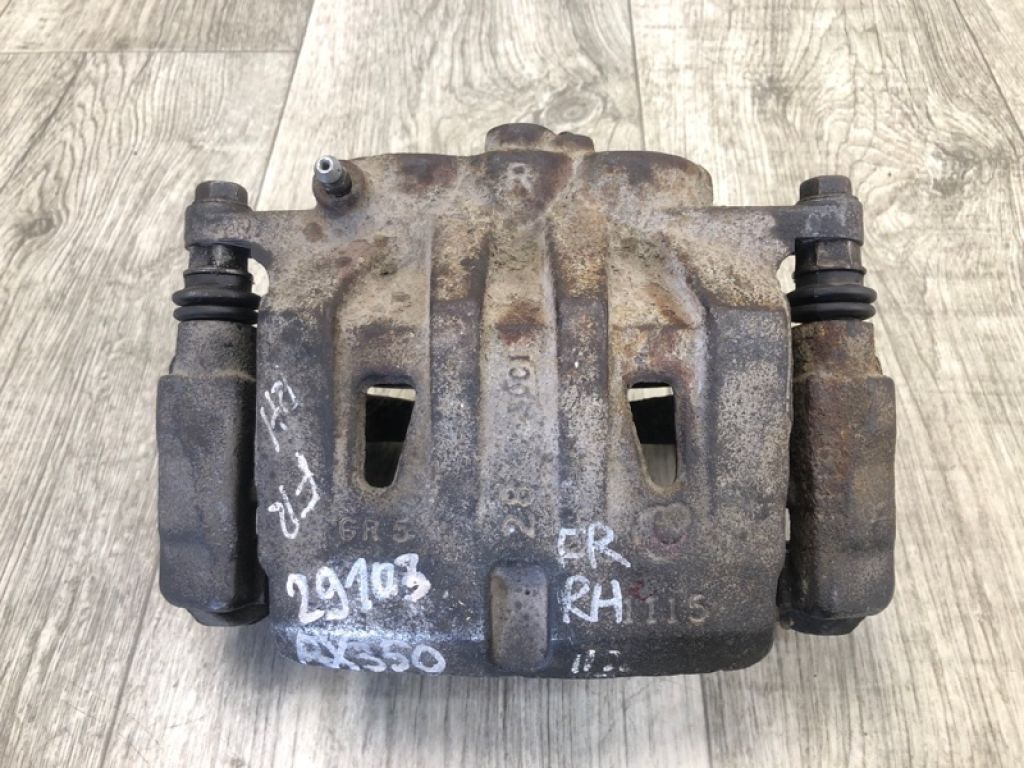 47730-0E030 | Супорт гальмівний передн. прав. LEXUS RX350/450 09-15