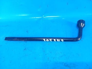 Ключ балонный TOYOTA CAMRY 40 06-11