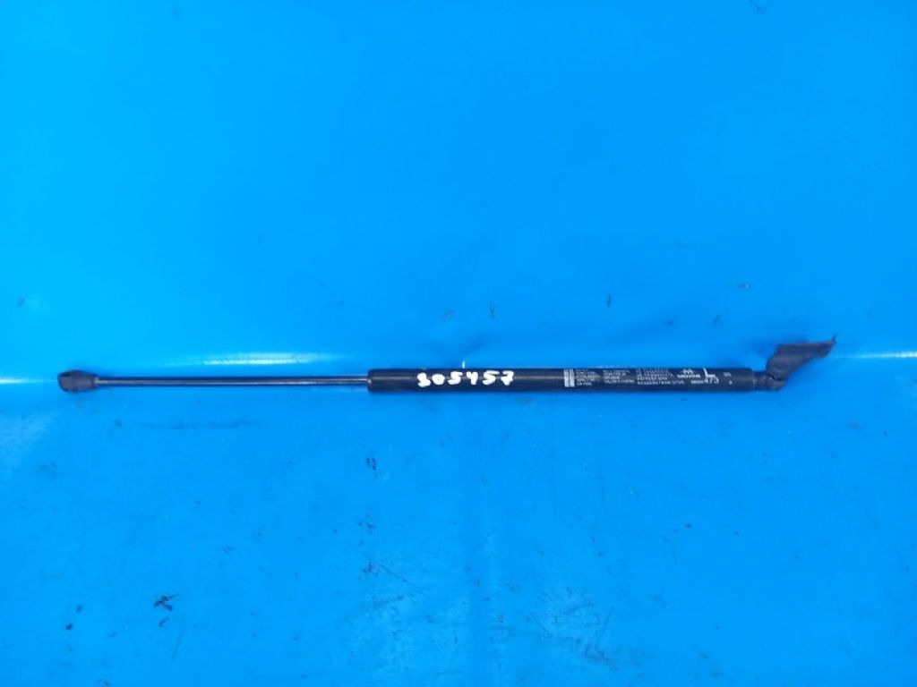 5802A473 | Амортизатор крышки багажника лев. MITSUBISHI MIRAGE 13-