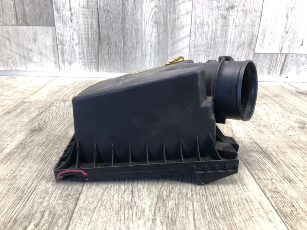 DS7Z-9661-K | Корпус воздушного фильтра LINCOLN MKZ 13-20 - Фото 3