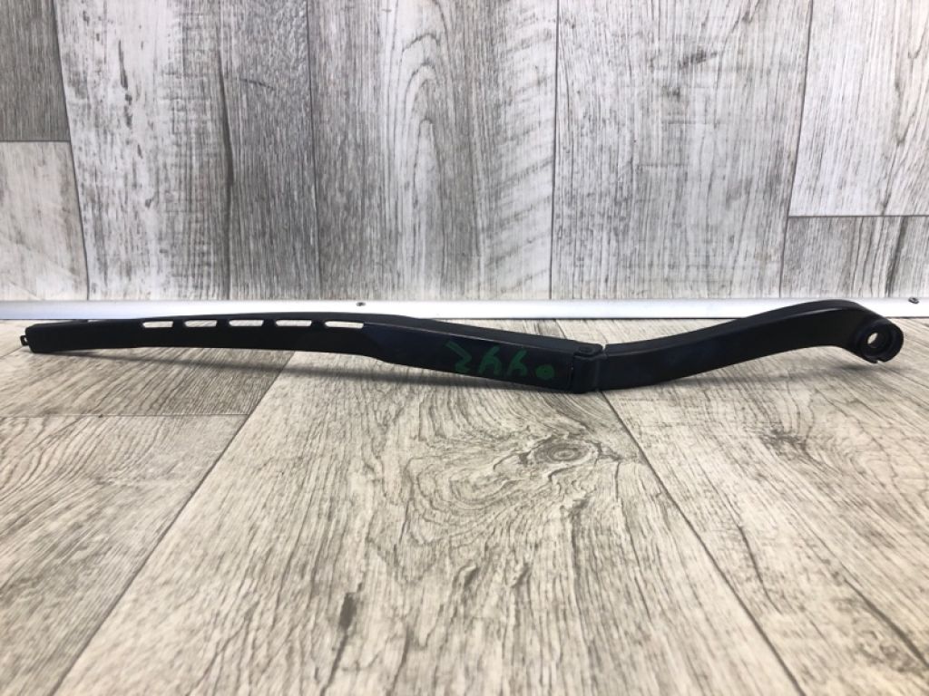 DP5Z-17527-A | Поводок стеклоочистителя передний лев. LINCOLN MKZ 13-20